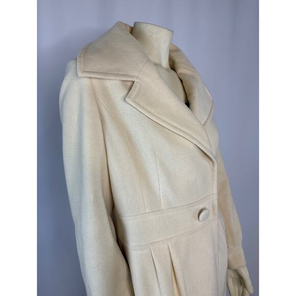 Retro Halogen fitted cream peacoat size medium - Picture 13 of 16